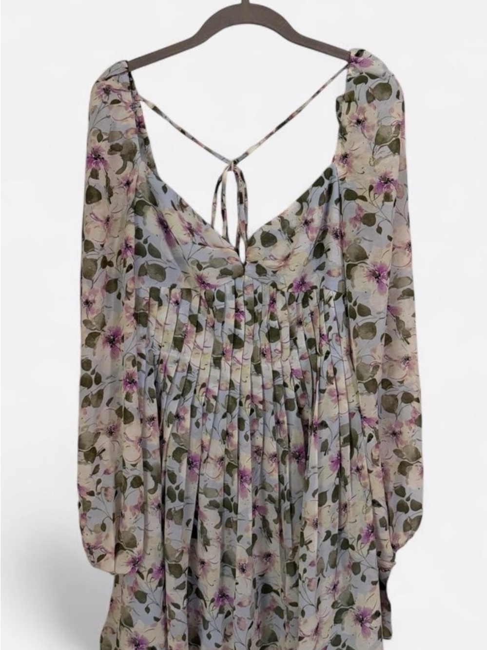 ASTR The Label Floral Pleated Mini Dress - Light Blue with Pink & White Flowers